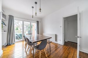 Dining Room- click for photo gallery